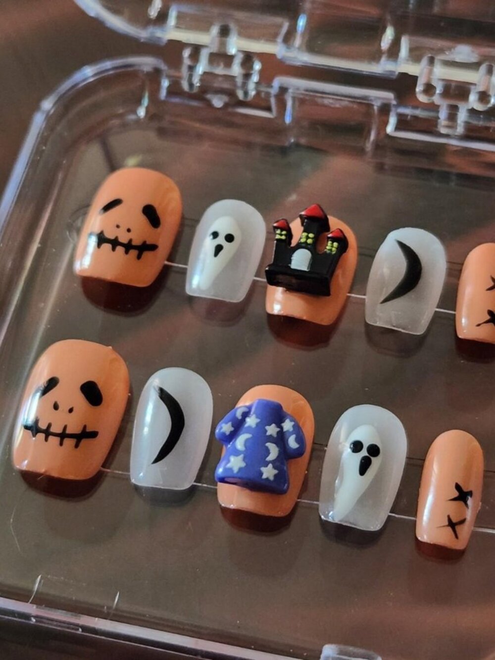 1.5 Short square Haunted House press-on nails. Size Small.